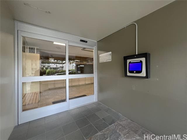 Foto del edificio - 98-099-99 Uao Pl