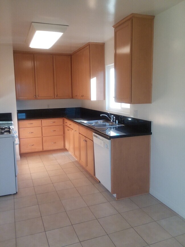 Foto del edificio - 2736 Arlington Ave