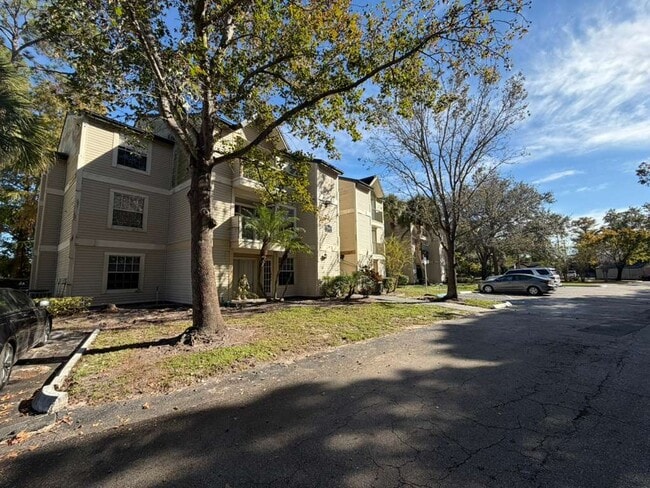 Photo - 1948 Lake Atriums Cir Townhome