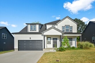 Building Photo - 2441 Bucklin Dr