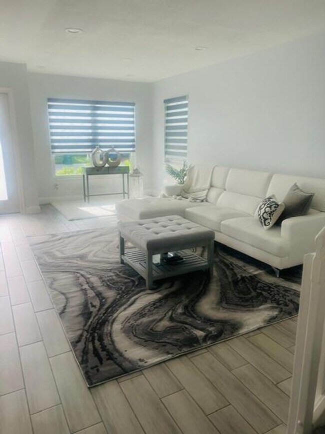 Foto del edificio - 3329 Apache Ln