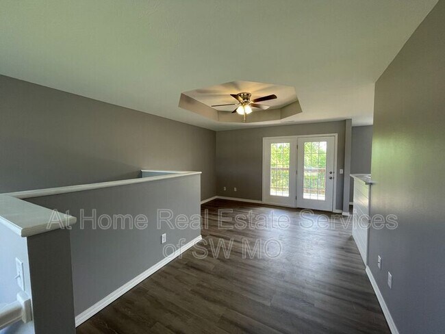 Foto del edificio - 4048 W Wilderness St
