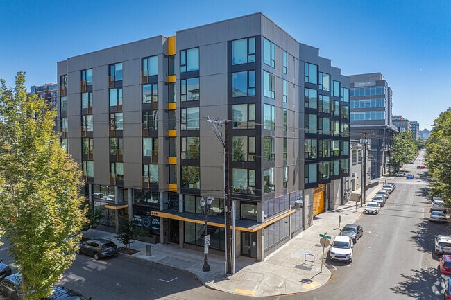 Building Photo - Oro Apartments