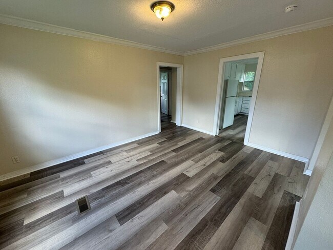 Foto del edificio - Historic District 2BR/1BA Home Built For Q...