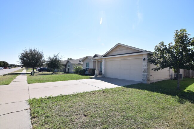 Foto del edificio - 5206 Ranch Meadow St
