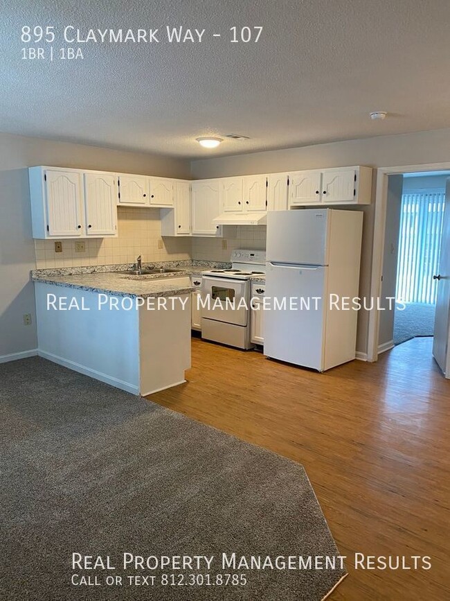 Building Photo - 1 Bedroom, 1 Bath Apartment, Henderson, KY