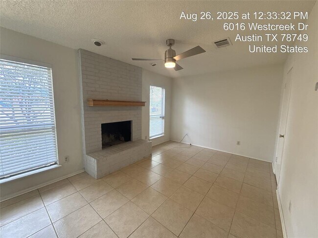 Foto del edificio - 6016 Westcreek Dr