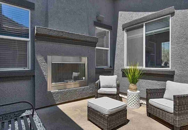 Building Photo - 5596 Frogview Ct