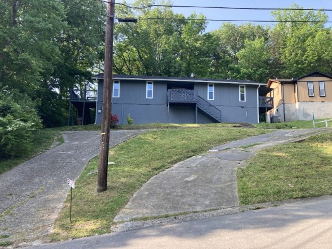 Tusculum Duplex - Tusculum Duplex