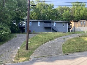 Building Photo - 5240 Tusculum Ct