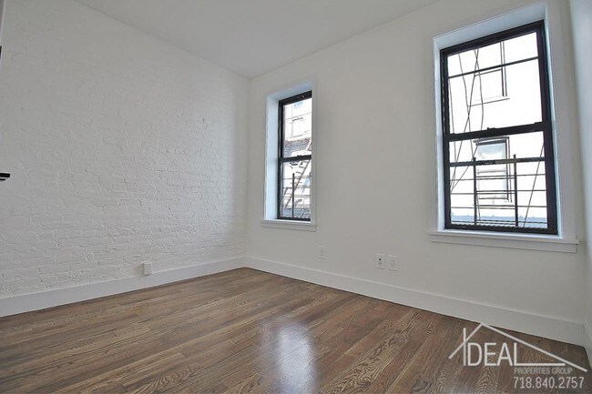 Foto del edificio - 817 Avenue C #1R