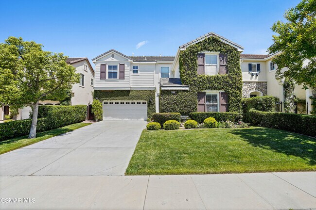 Building Photo - 6077 Mandeville Pl