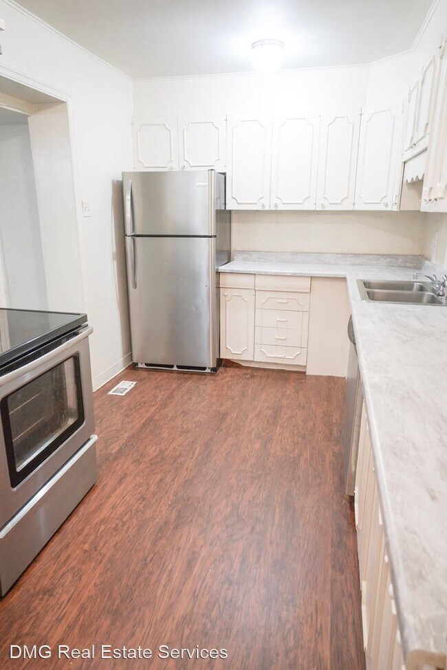 Foto del edificio - 3 br, 1 bath House - 1102 Idaho St