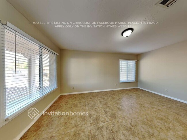 Building Photo - 13826 N 38th Dr