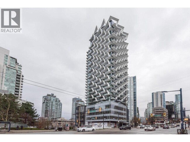 Building Photo - 620 Cardero St