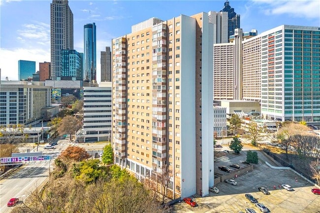 Building Photo - 215 Piedmont Ave NE