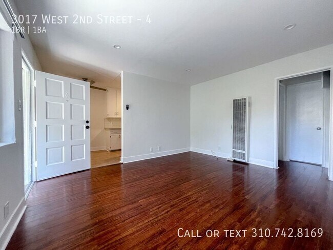 Foto del edificio - 3017 W 2nd St