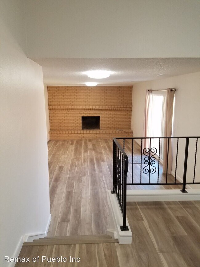 Foto del edificio - 4 br, 3 bath House - 27 Apollo Ln.