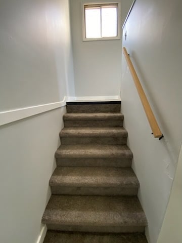 Building Photo - 8907-8102 102 Ave