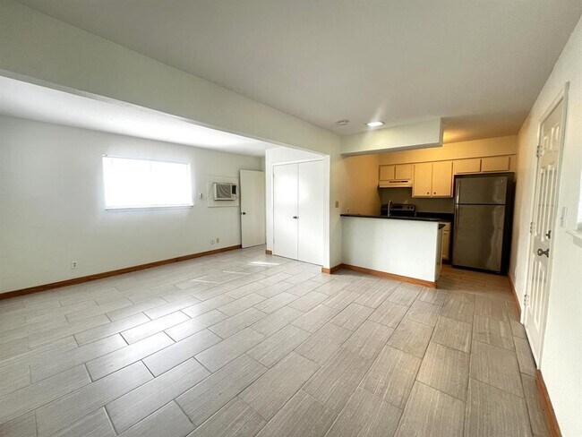 Foto del edificio - 2609 E Cesar Chavez St