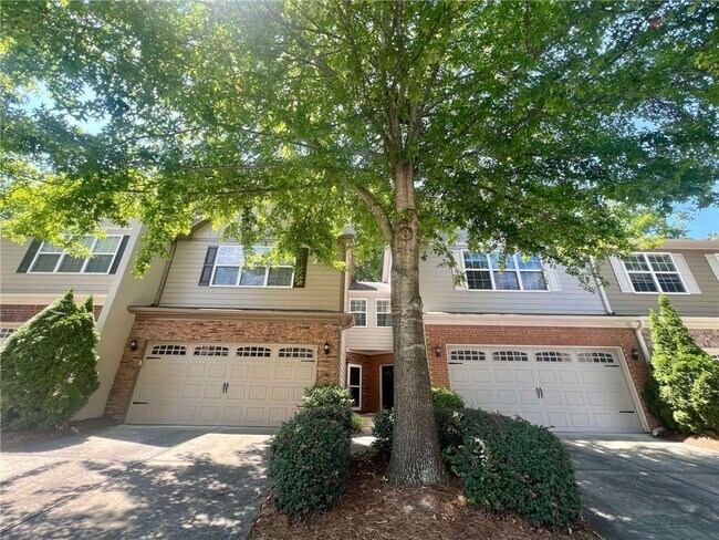 Foto del edificio - 3232 Brockenhurst Dr