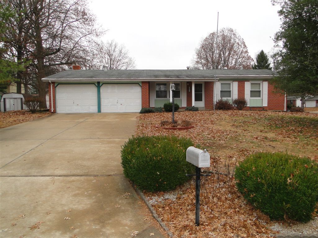 6822 Burkemo Ct, Saint Louis, MO 63129 House Rental in Saint Louis