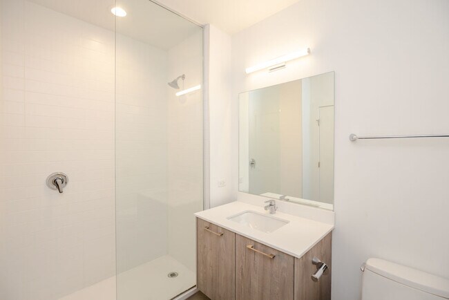 Foto del edificio - 3418 N Lincoln Ave