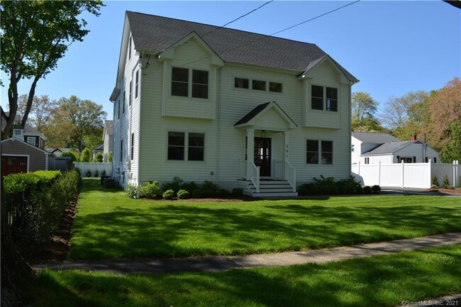 Building Photo - 241 Partridge Ln
