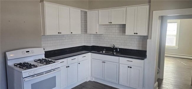 Building Photo - 80 Serrel Sweet Rd