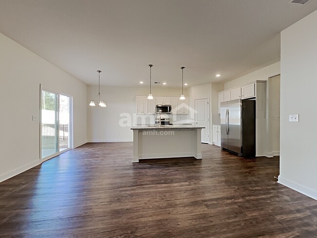 Building Photo - 139 Dog Path Trl