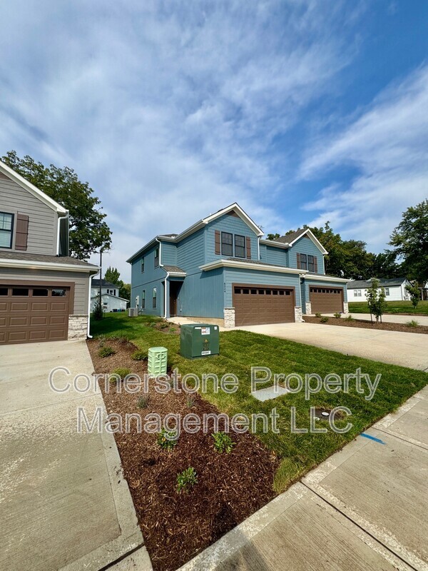 Building Photo - 8524 Kickapoo St