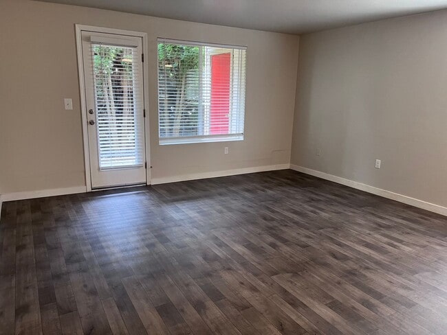Building Photo - Affordable One Bedroom With Washer and Dry...