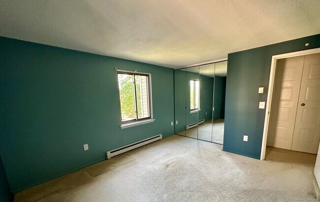 Foto del edificio - 264 Burgundy Hill Ln