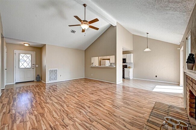 Building Photo - 2726 Kettle Run Dr