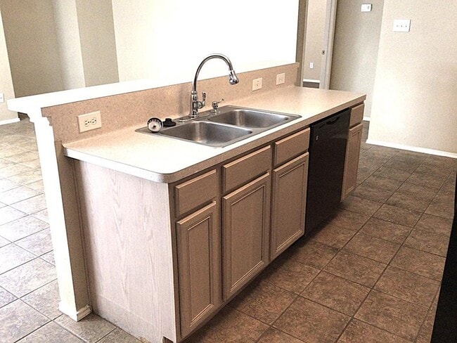 Foto del edificio - 15639 Barber Grove Ln