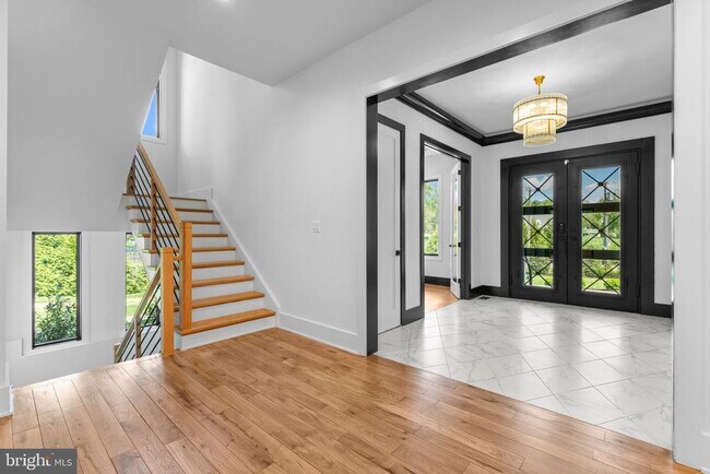 Foto del edificio - 608 Walker Rd