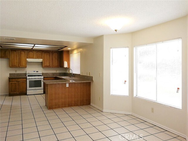 Building Photo - 22380 Wembley Dr