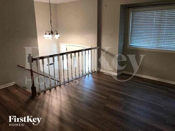 Foto del edificio - 9951 Parkhill St