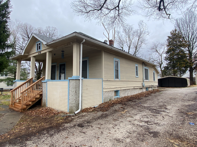 Building Photo - 3019 Brown St