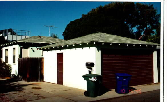 Foto del edificio - 1175-1177 Brunswick Ln