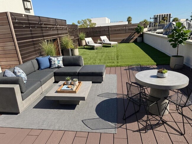 Magnífica terraza en la azotea - 1128 22nd St