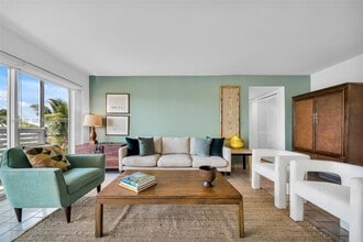 Building Photo - 555 Crandon Blvd