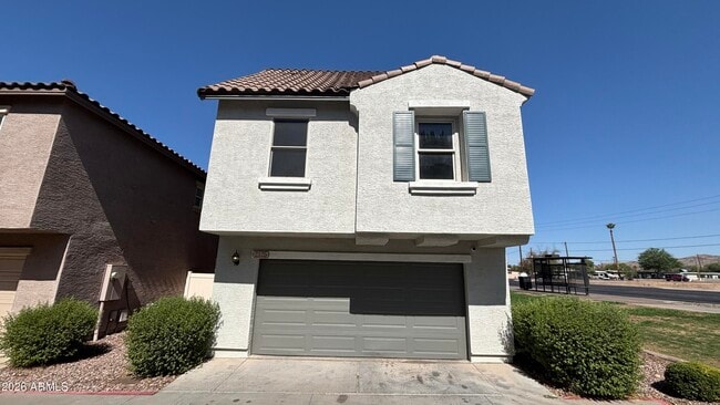 Foto del edificio - 2125 E Huntington Dr