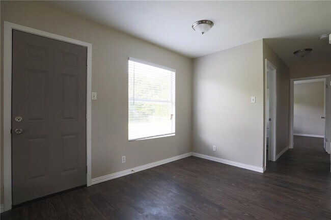 Foto del edificio - 1410 Ransom St