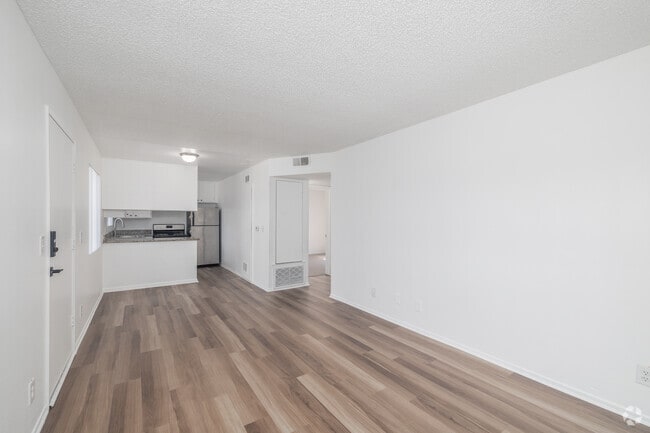 Interior Photo - 2216-2218 Court St.
