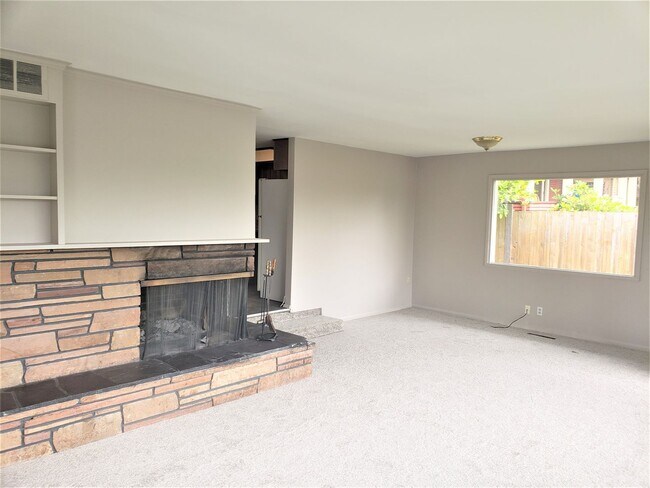 Foto del edificio - Charming Four Bedroom Home Located Near Cornwall Park.
