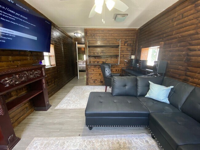 Foto del edificio - Single Family Home in Downtown Branson