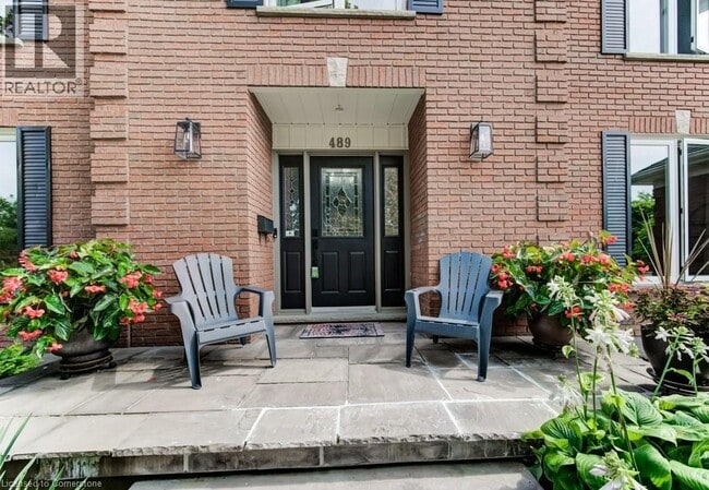 Building Photo - 489 Branstone Dr