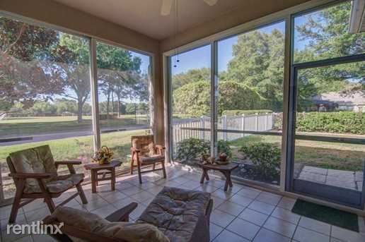 Building Photo - 6401 Fetterbush Ln