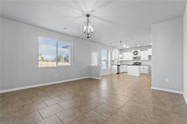 Foto del edificio - 170 Kingfisher Ln